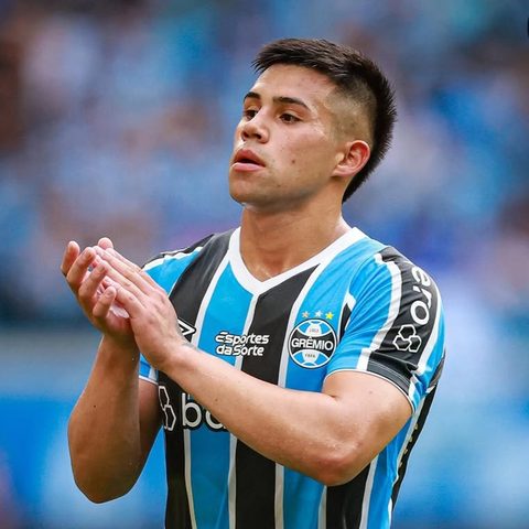 Alexander Aravena